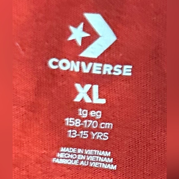 Bundle of kids used clothes size 13-15 boys tees tank and trackpants streetwear - Picture 5 of 10